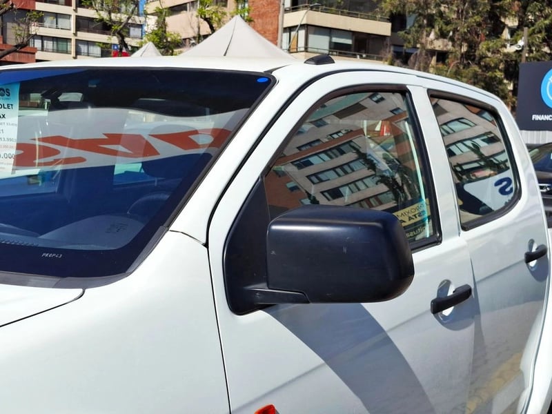 Chevrolet D-MAX 2.5 R MT DIESEL 2021 - Imagen 4 de 20