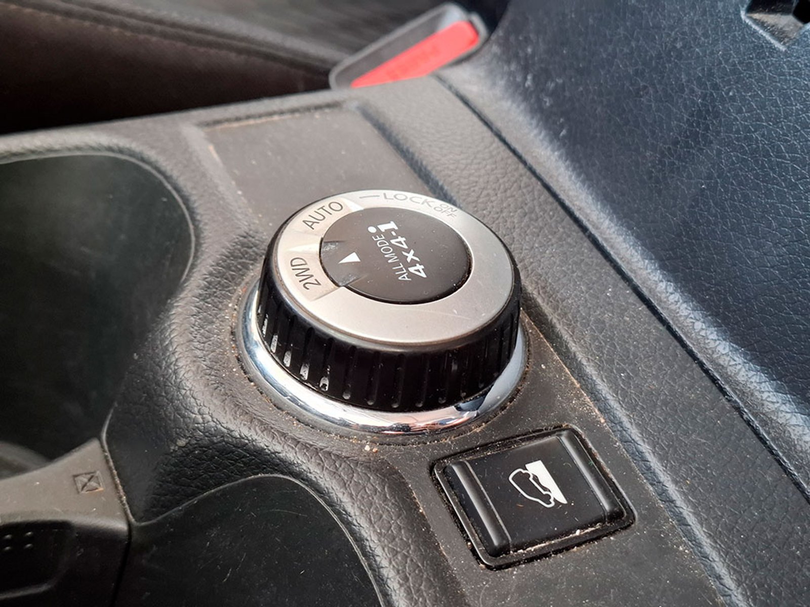 NISSAN X-TRAIL 2.5 SENSE AUT 4X4 2022 - Imagen 19 de 20