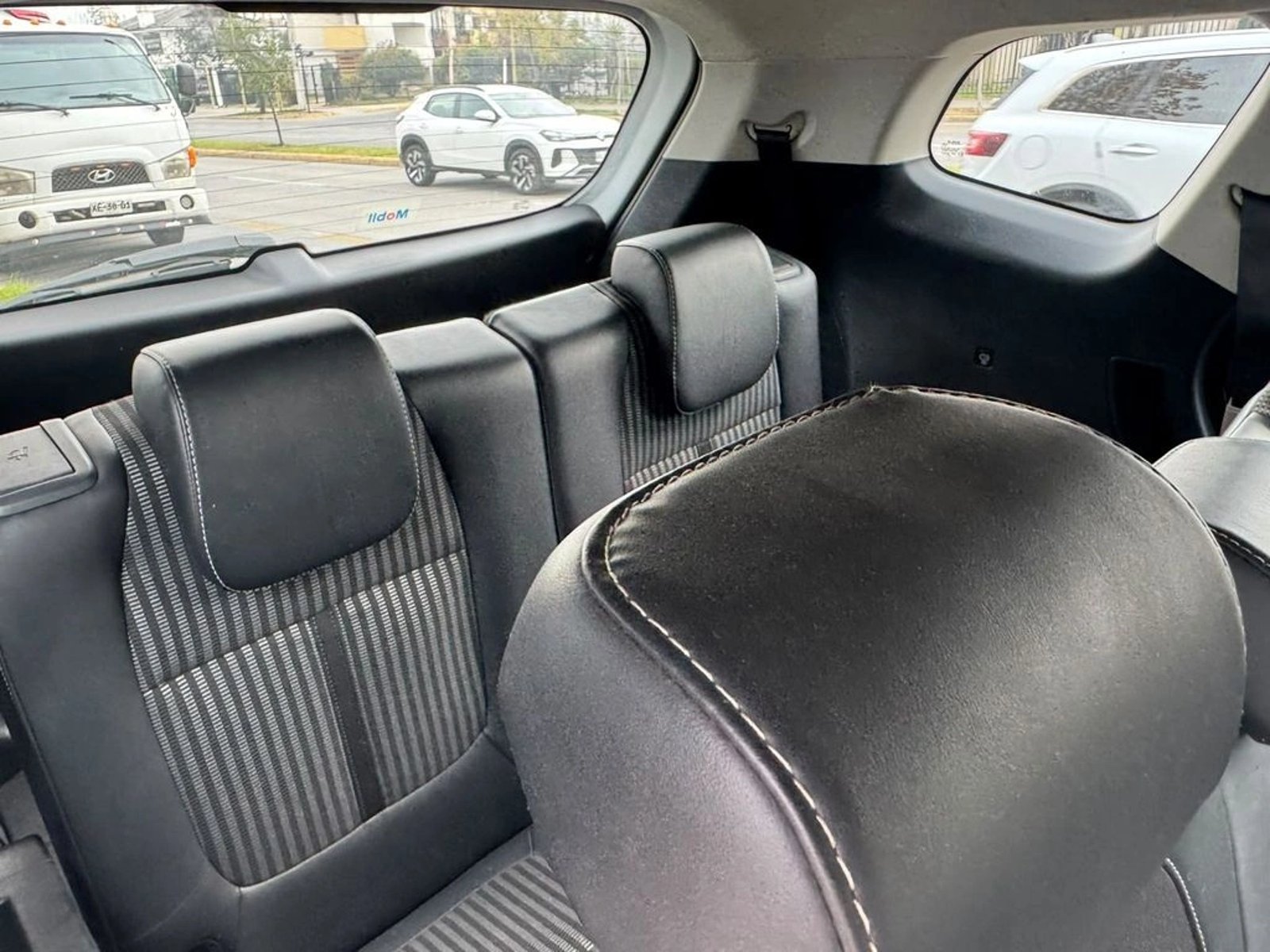 KIA CARENS 1.4 EX 2023 - Imagen 11 de 12