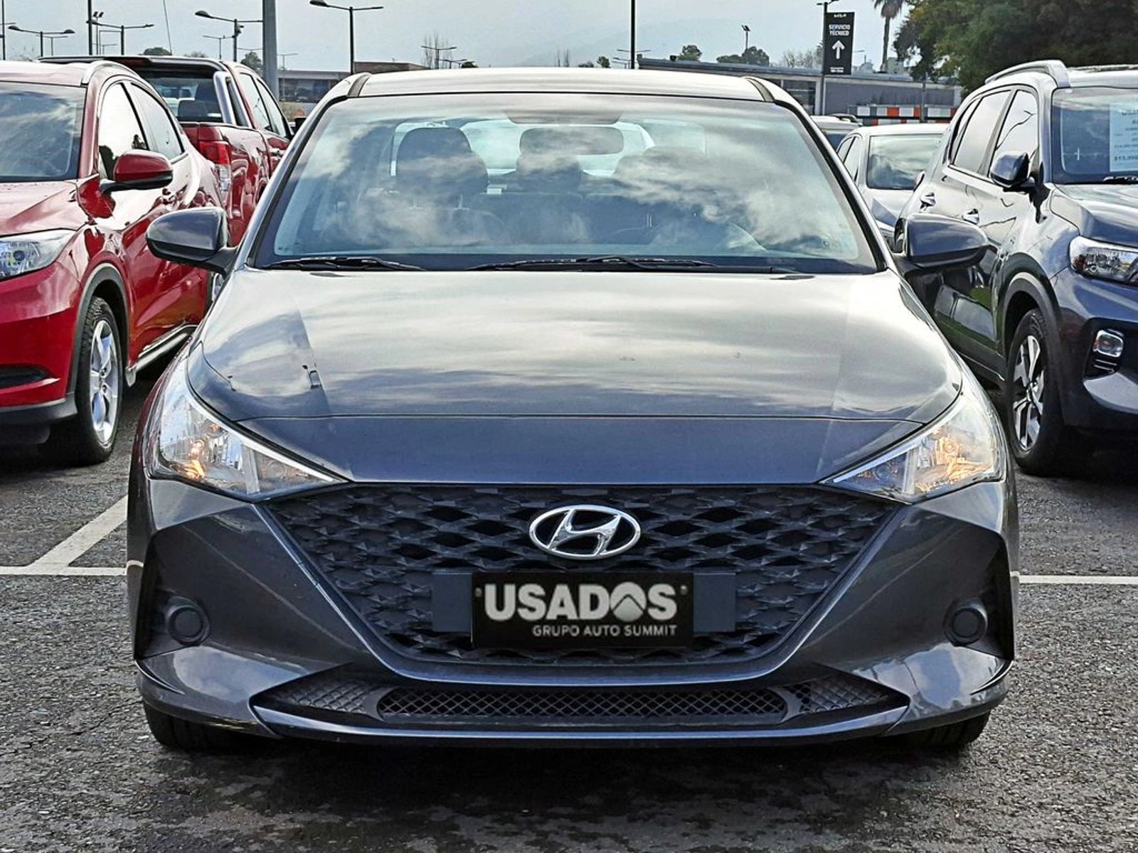 Hyundai ACCENT 1.4 4X2 MT 4P 2022 - Foto 3 de 9