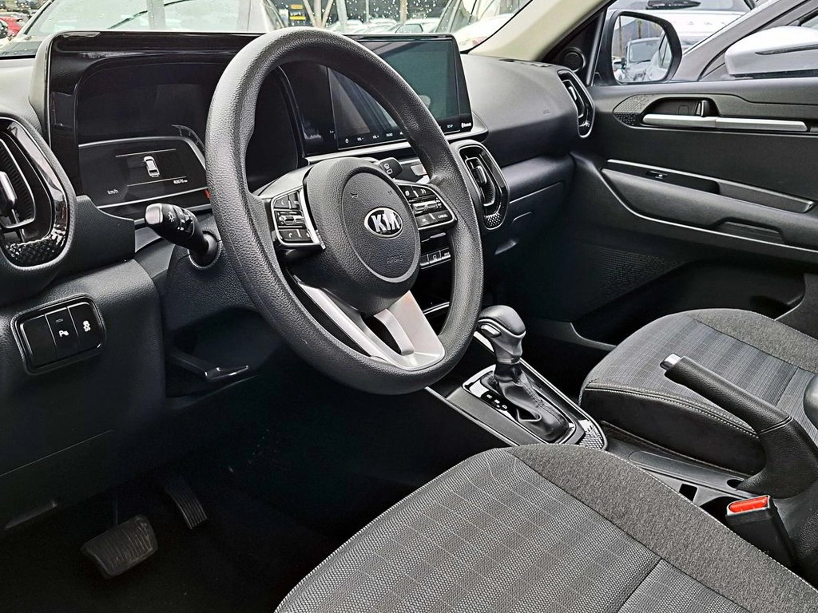 Kia SONET 1.5 EX FULL AUT 2022 - Imagen 7 de 16