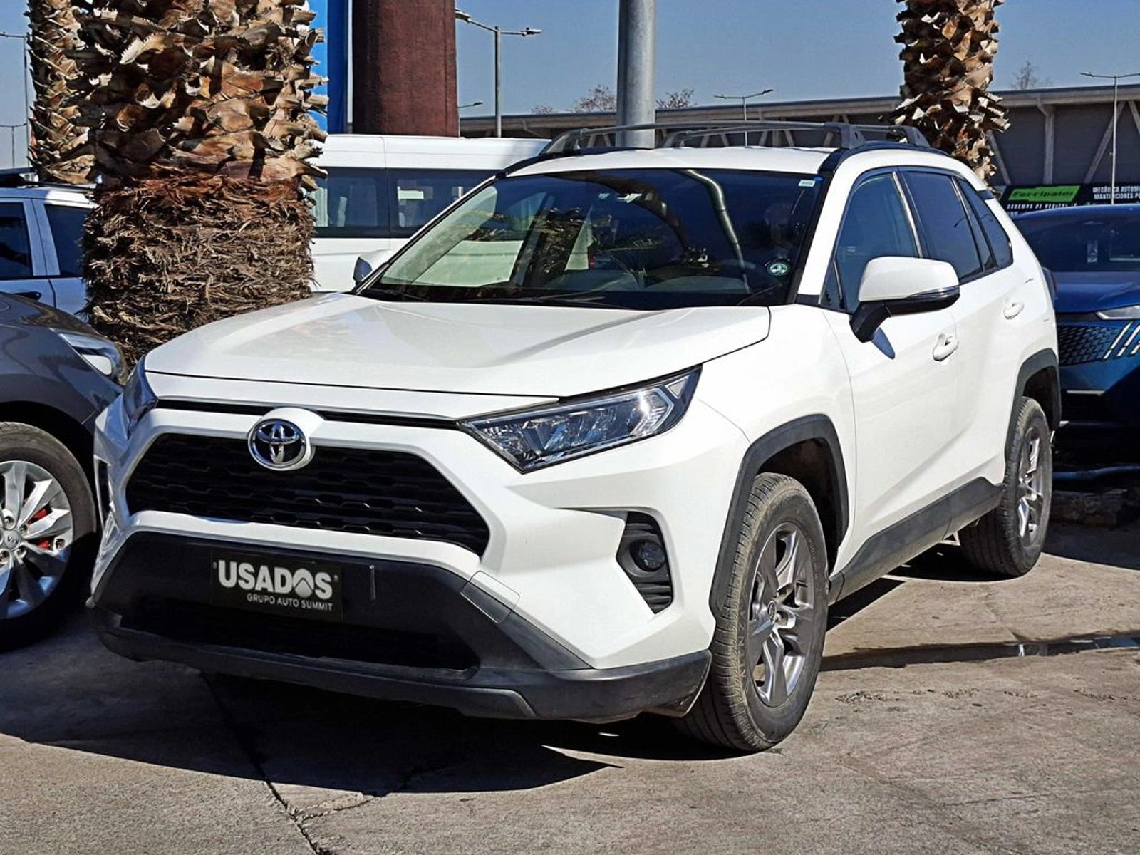 Toyota RAV4 LE 2.0 AUT 2022 - Foto 2 de 17
