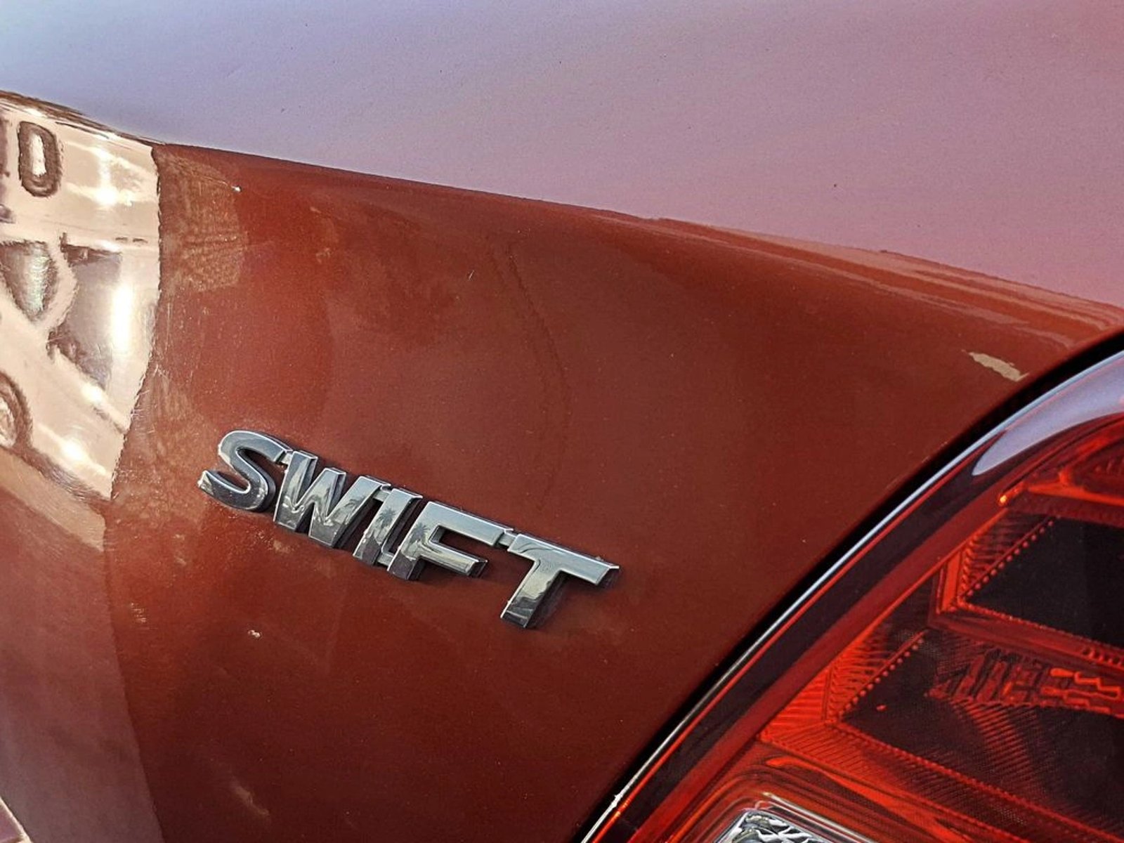 Suzuki SWIFT 1.2 GLX MT 2022 - Imagen 8 de 17