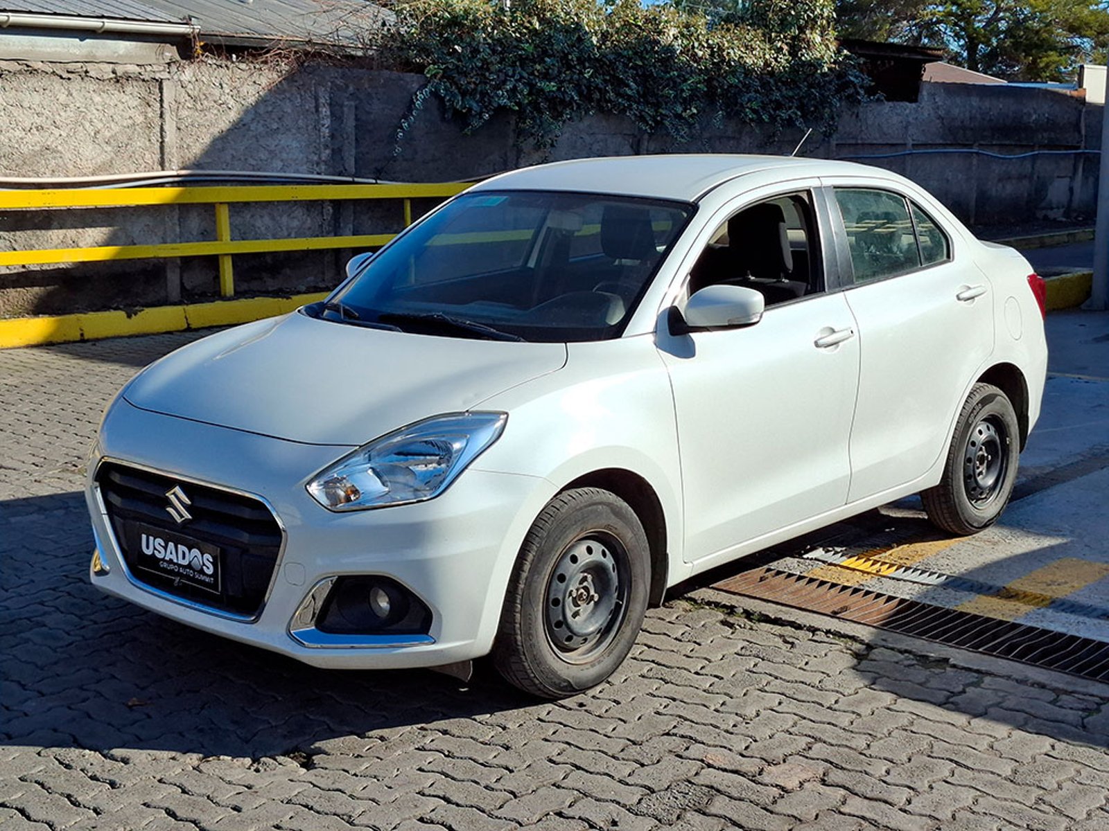 Suzuki DZIRE 1.2 GL SPORT MT 2022 - Foto 2 de 20