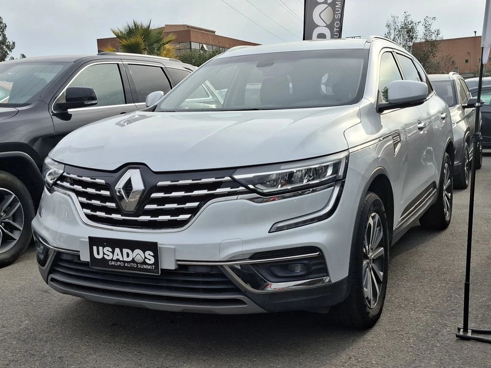 Renault KOLEOS 2.5 ZEN 2WD AT 5P 2023 - Foto 2 de 20