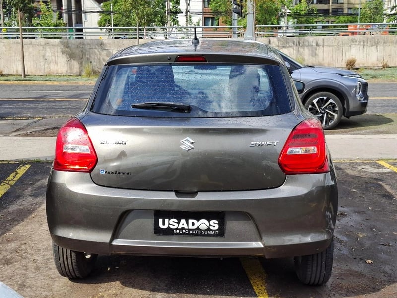 Suzuki SWIFT 1.2 2021 - Imagen 8 de 20