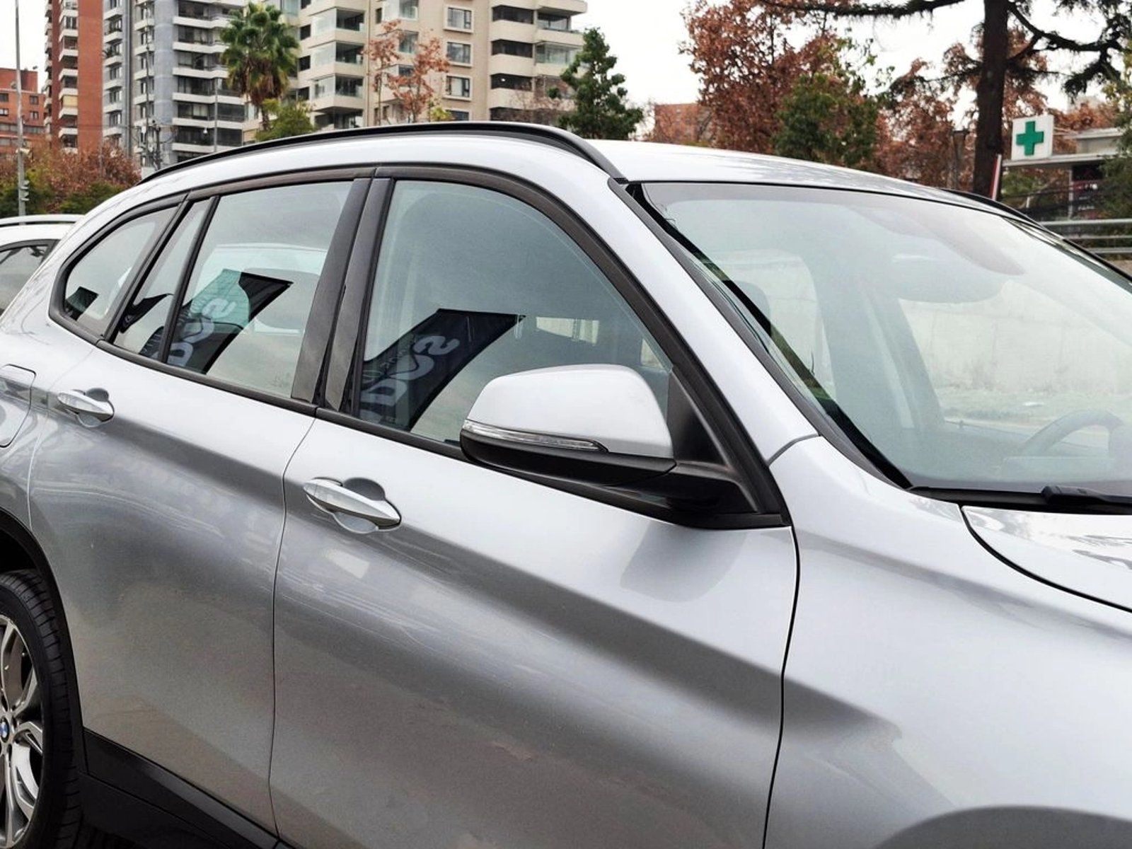 BMW X1 2.0 S-DRIVE 18D DIESEL DYNAMIC LCI 4X2 AT 5P 2021 - Foto 5 de 20