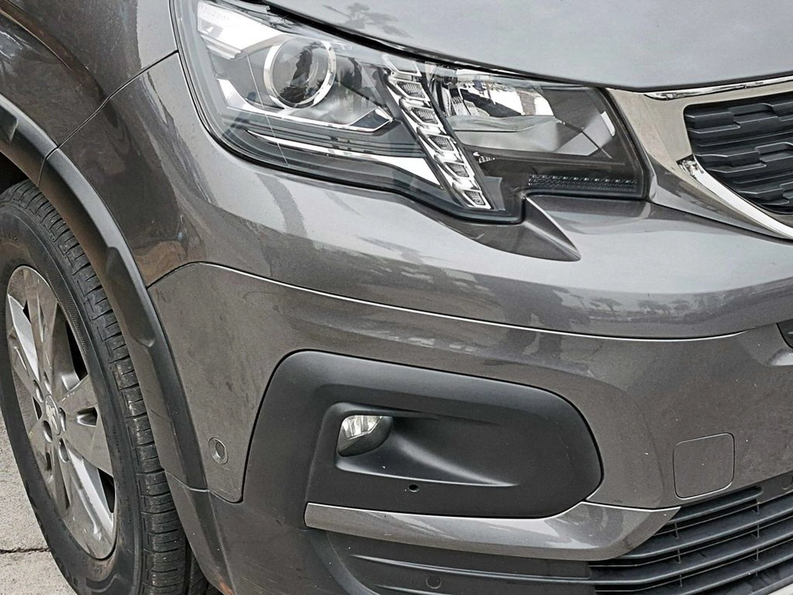 Peugeot RIFTER 1.5 BLUEHDI DIESEL 5P 2023 - Foto 3 de 17