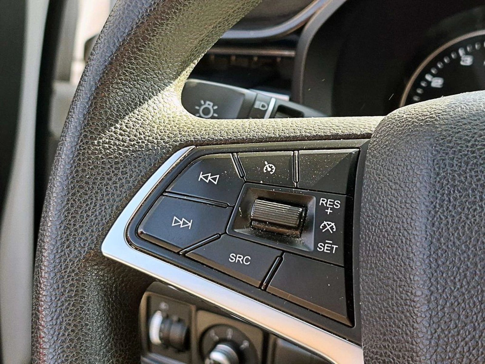 JAC JS4 1.6 COMFORT 4X2 MT 5P 2021 - Imagen 12 de 16