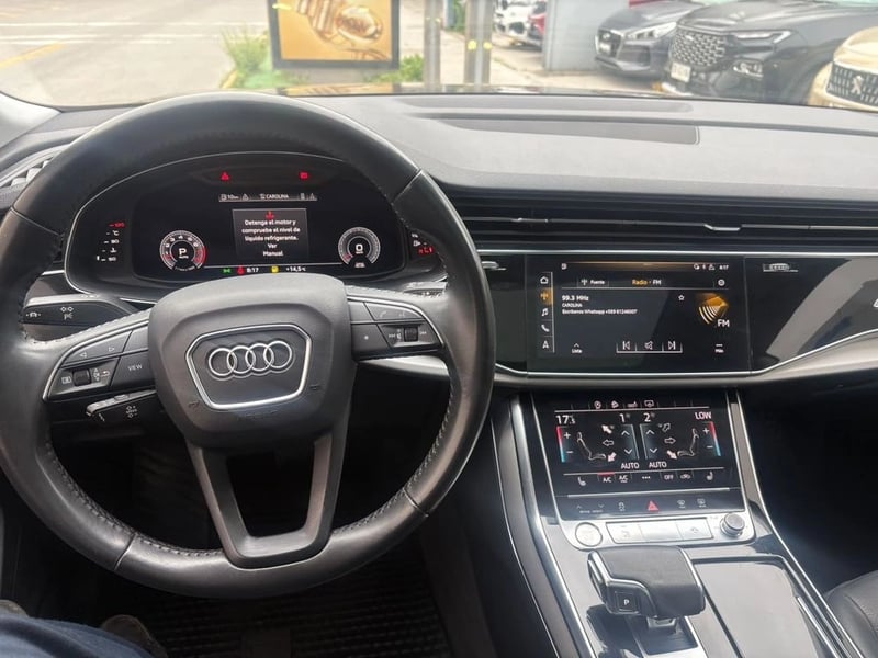 Audi Q8 3.0 55 TFSI QUATTRO 4X4 AT 5P 2021 - Imagen 8 de 13