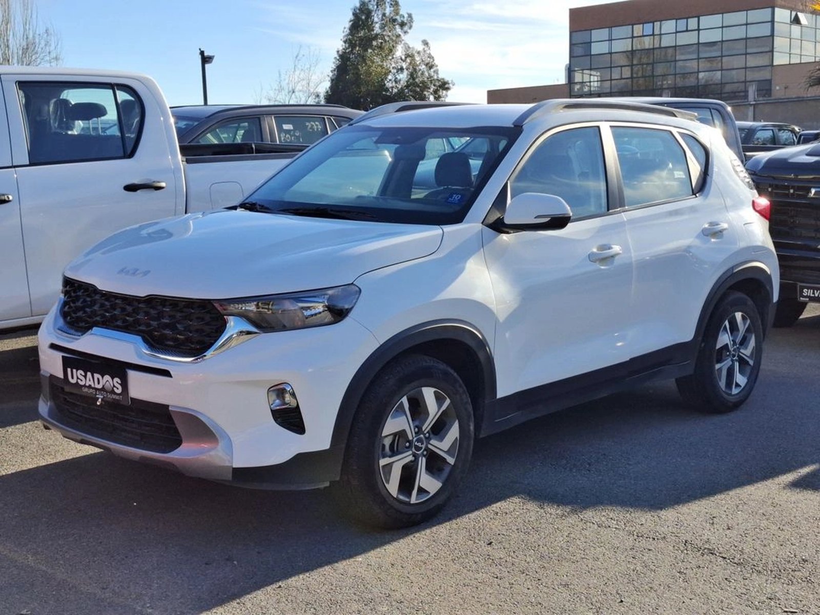 Kia SONET 1.5 EX 4X2 RI 6MT 5P 2024 - Foto 2 de 20