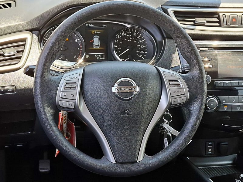 Nissan X-TRAIL 2.5 SENSE CVT AT 2017 - Imagen 12 de 17