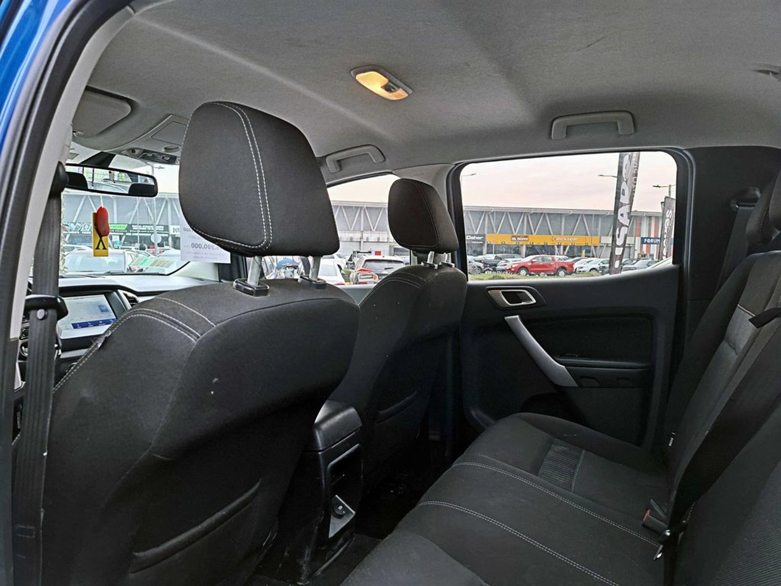 Ford RANGER 2.2 DSL XL MT 4X4 DIESEL 2021 - Imagen 13 de 20