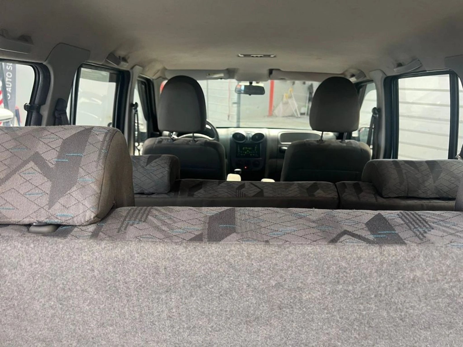 MAHINDRA SCORPIO 2.2 SUV ABS 2AB EV MT 4X2 DIESEL 2015 - Imagen 13 de 15