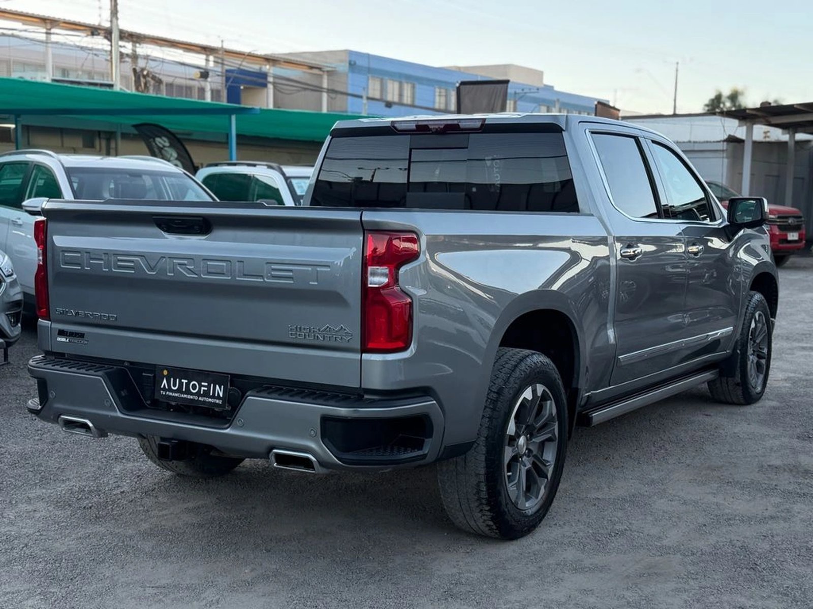 Chevrolet SILVERADO 3.0 HIGH COUNTRY 2023 - Foto 5 de 20