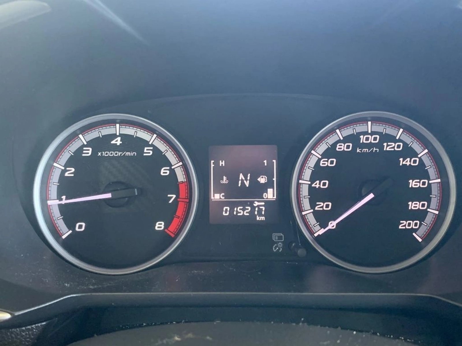 Mitsubishi XPANDER 1.5 GLX AT 2025 - Imagen 6 de 7