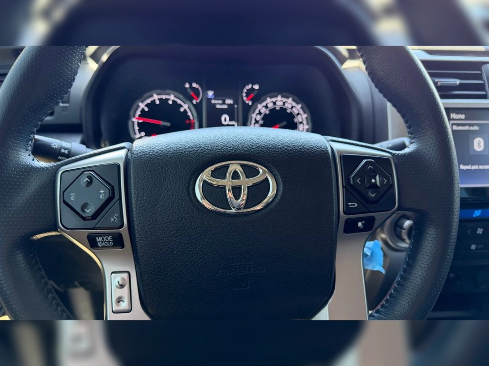 TOYOTA 4RUNNER 4.0 LIMITED 4X4 EURO V AT 5P 2022 - Imagen 11 de 20