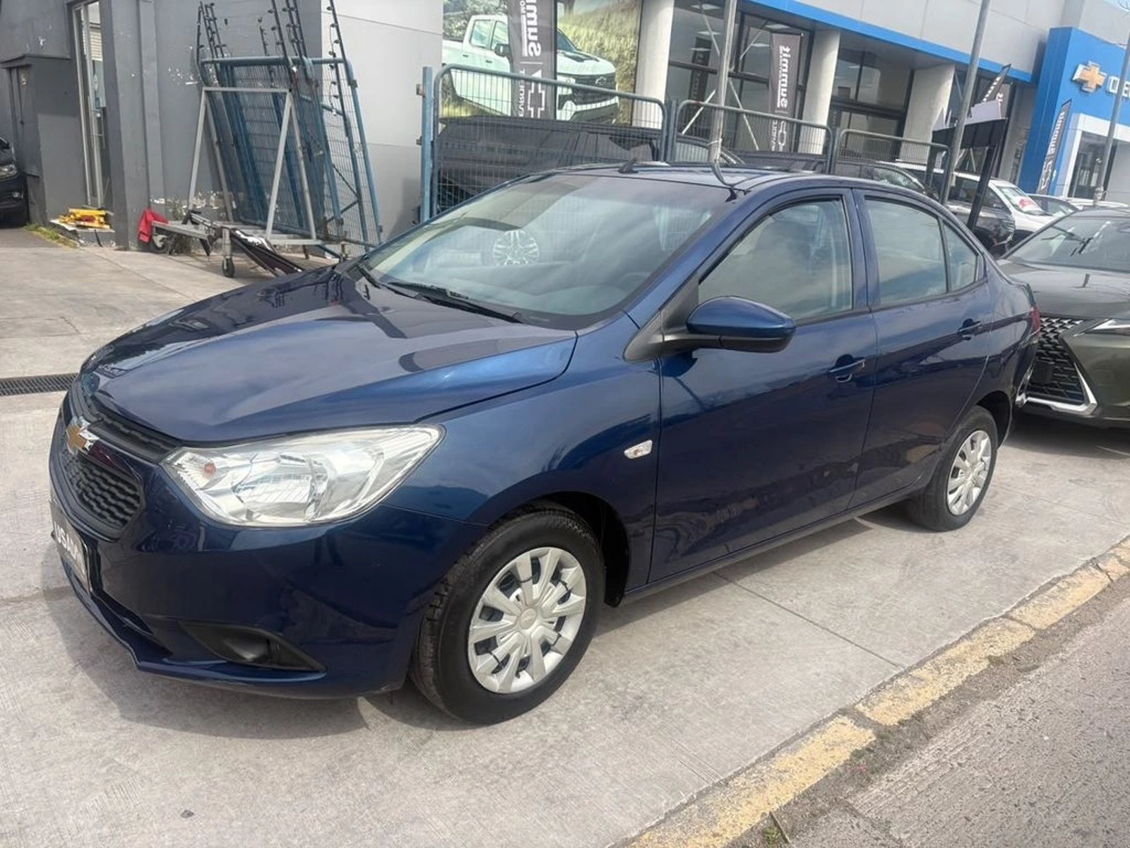 Chevrolet SAIL 1.5 4X2 MT 4P 2022 - Foto 2 de 8