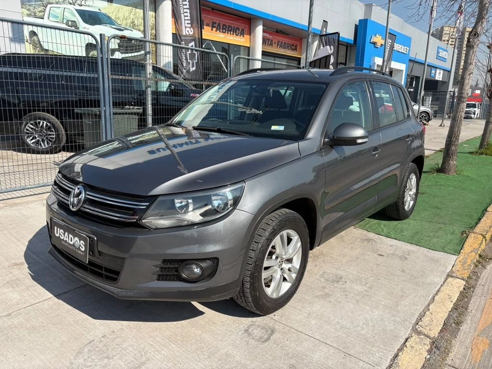 Volkswagen TIGUAN 2.0 TREND FUN TSI PLUS AT 4X4 2015 - Foto 2 de 9