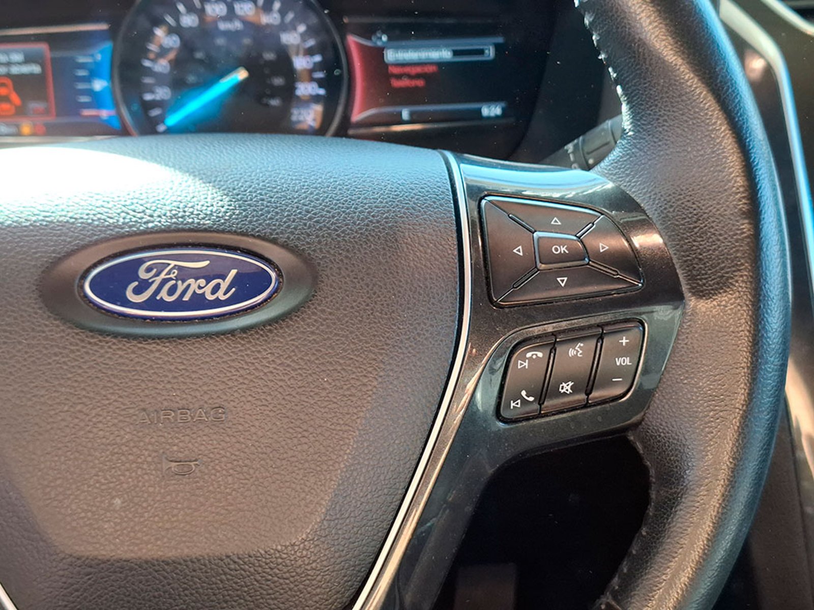 FORD EXPLORER 2.3 LIMITED 4X4 AUT 2019 - Imagen 13 de 20
