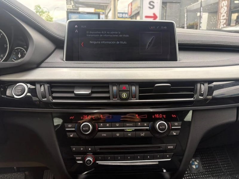 BMW X6 3.0 X-DRIVE 30D DIESEL FULL 4WD AT 5P 2019 - Imagen 8 de 10