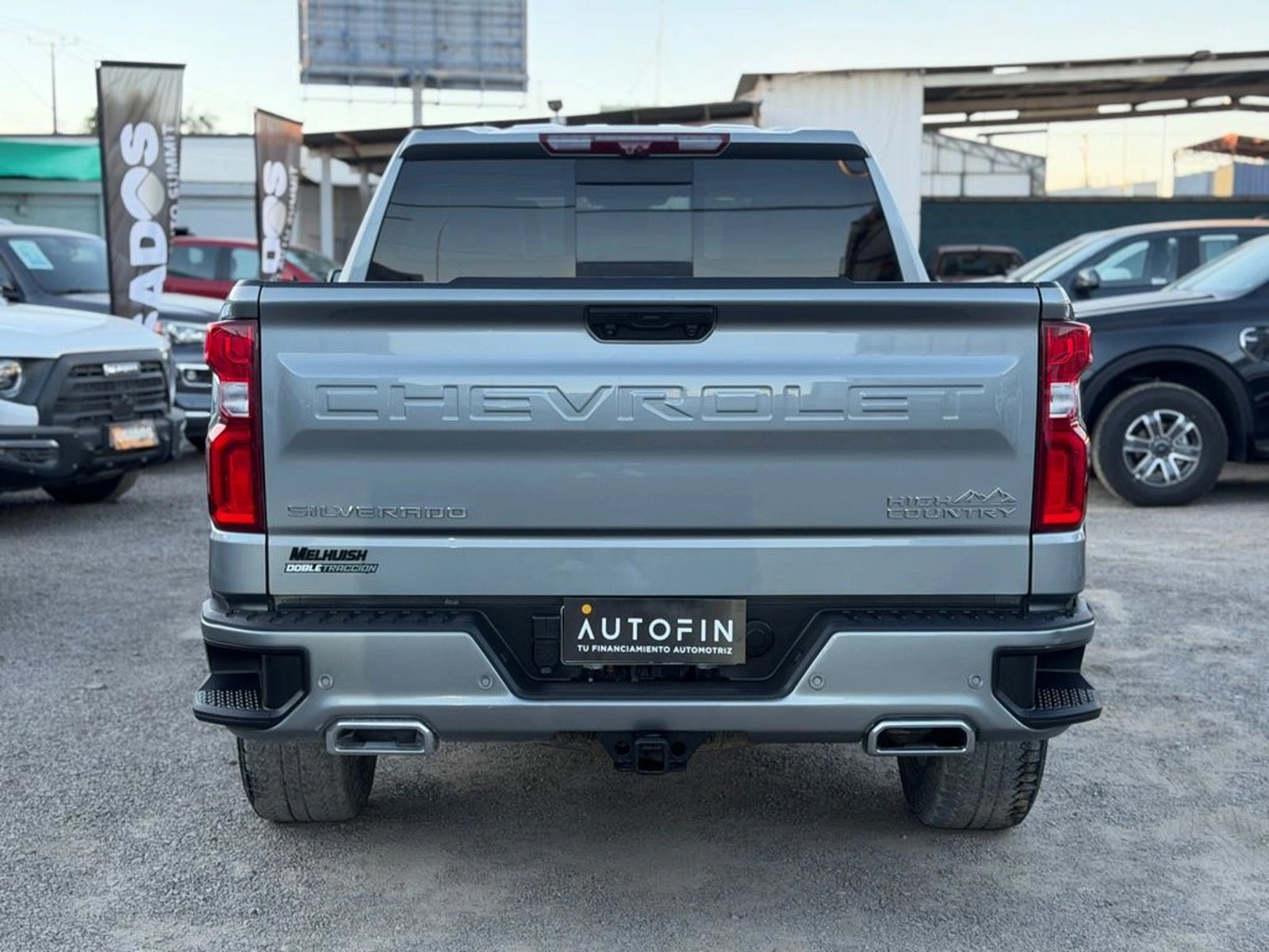 CHEVROLET SILVERADO 3.0 HIGH COUNTRY 2023 - Imagen 6 de 20