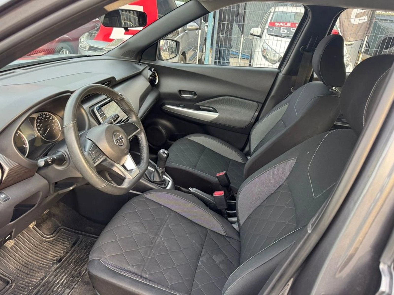 NISSAN KICKS 1.6 SENSE 4X2 MT 5P 2020 - Imagen 11 de 12