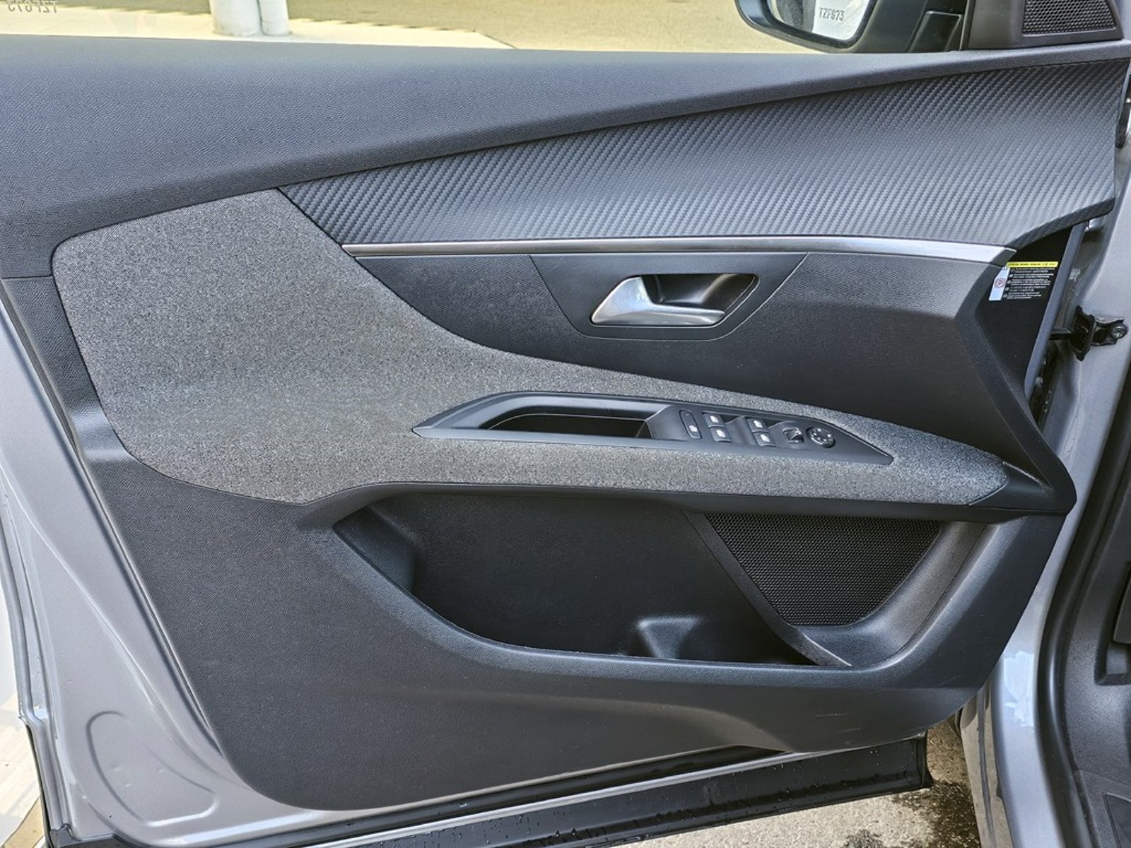 PEUGEOT 3008 1.2L PURETECH 2025 - Imagen 11 de 20