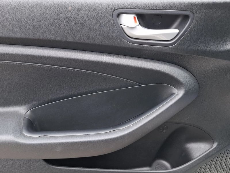 Hyundai VERNA 1.4 CB SEL 4X2 MT5 4P 2022 - Imagen 11 de 20