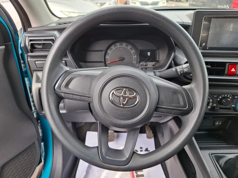 Toyota RAIZE 1.2 I MT 2023 - Imagen 12 de 16