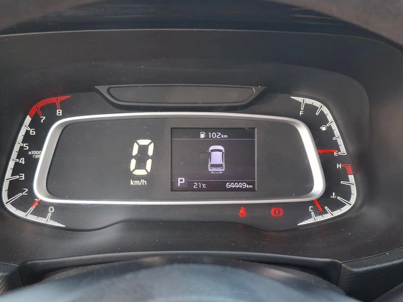 Kia SONET 1.5 EX IVT FULL PLUS AT 2023 - Imagen 15 de 18