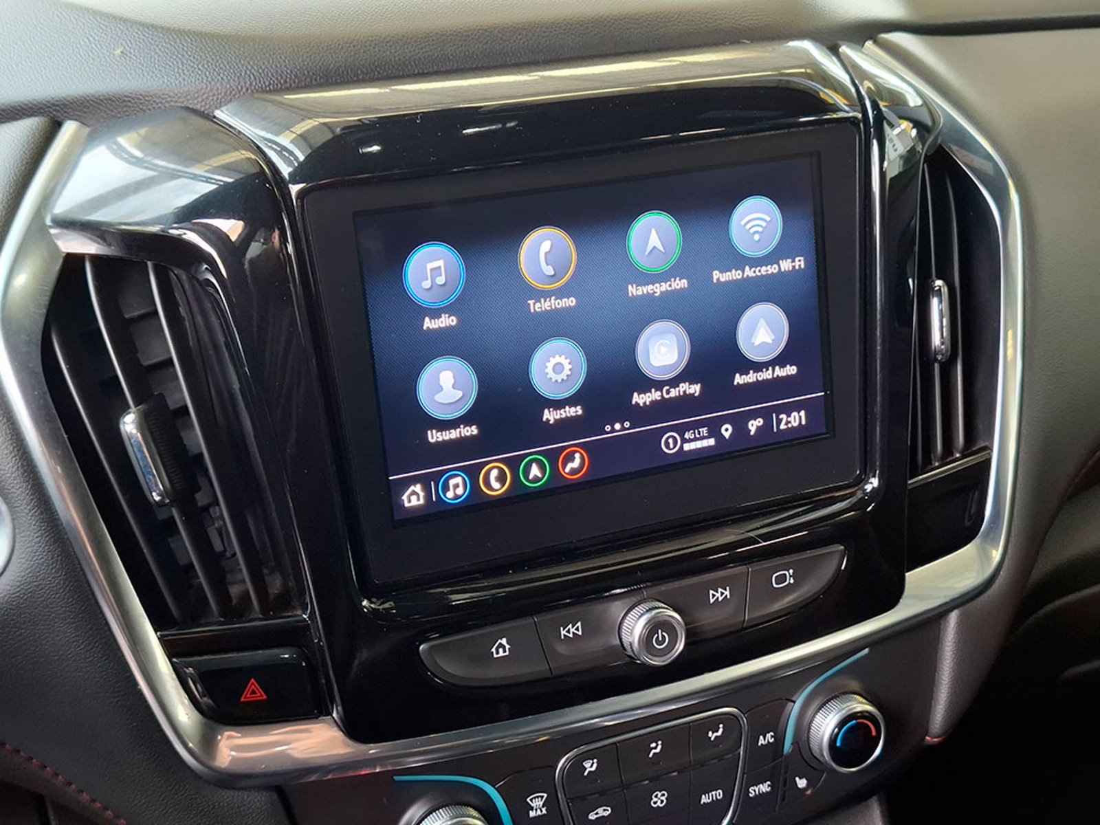 CHEVROLET TRAVERSE 3.6L LT AWD AT 5P 2024 - Imagen 14 de 20