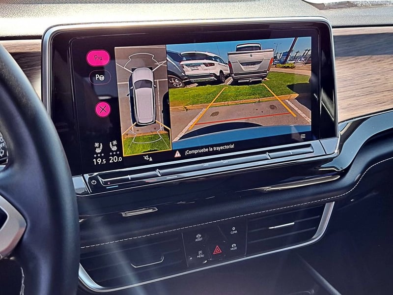 Volkswagen ATLAS 2.0 TSI LIMITED AT 4X4 2025 - Imagen 16 de 17