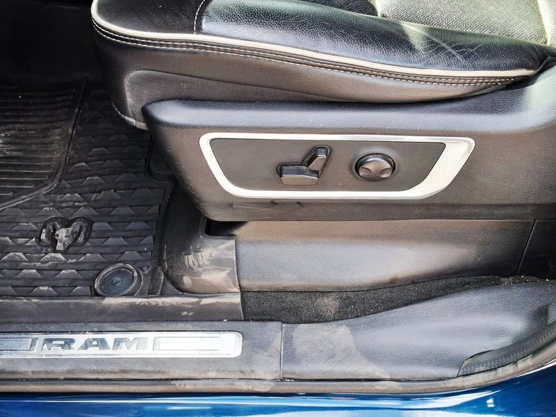 RAM 1500 5.7 LARAMIE SPORT CREW CAB AT 4X4 2023 - Imagen 18 de 20