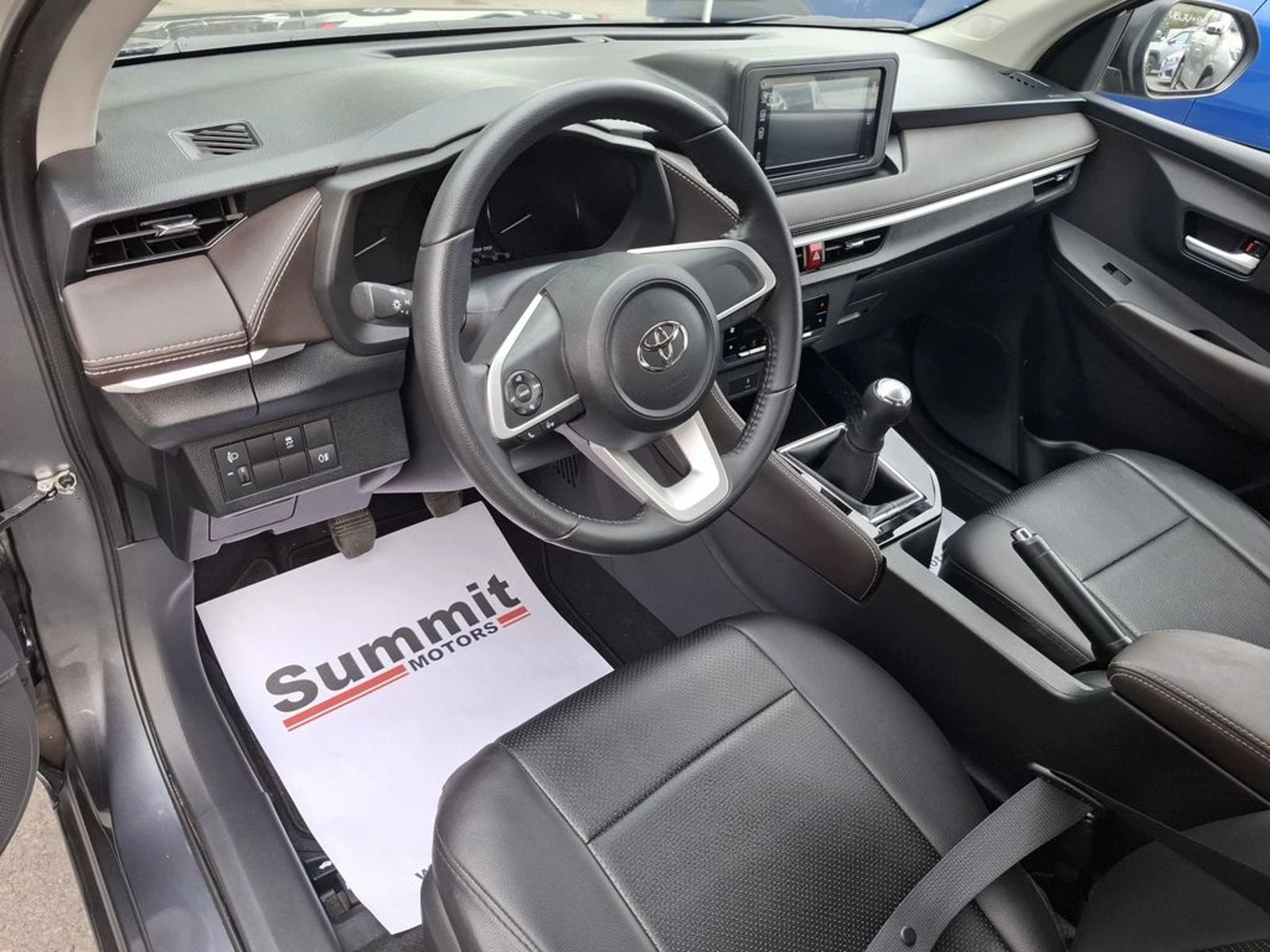 Toyota YARIS E MT 2026 - Imagen 13 de 20