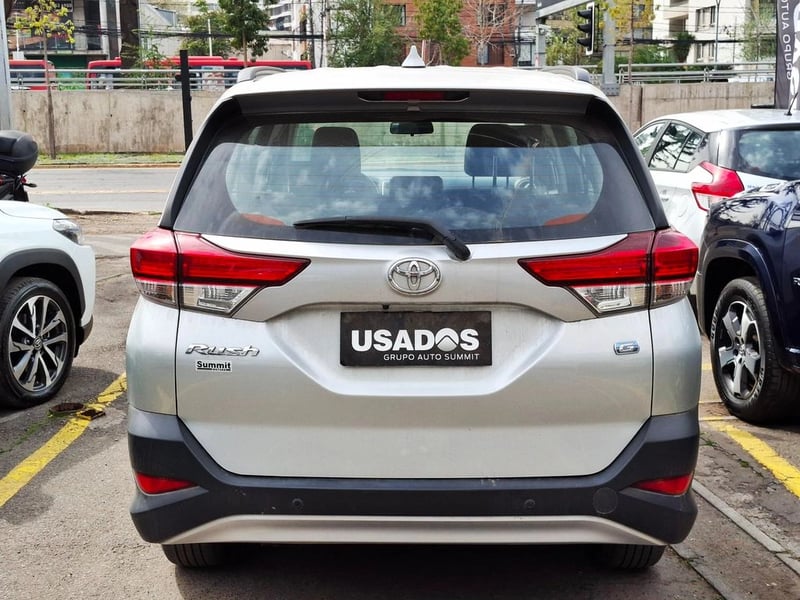 Toyota RUSH XLI 1.5 2024 - Imagen 9 de 20