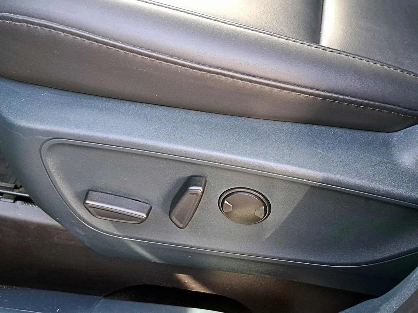 Ford MAVERICK LARIAT BLACK AT 4X4 2026 - Imagen 11 de 19