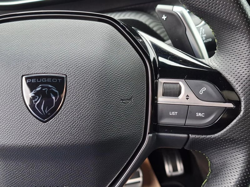 Peugeot 2008 4X2 1.2 AUT HIBRIDO 2025 - Imagen 15 de 20