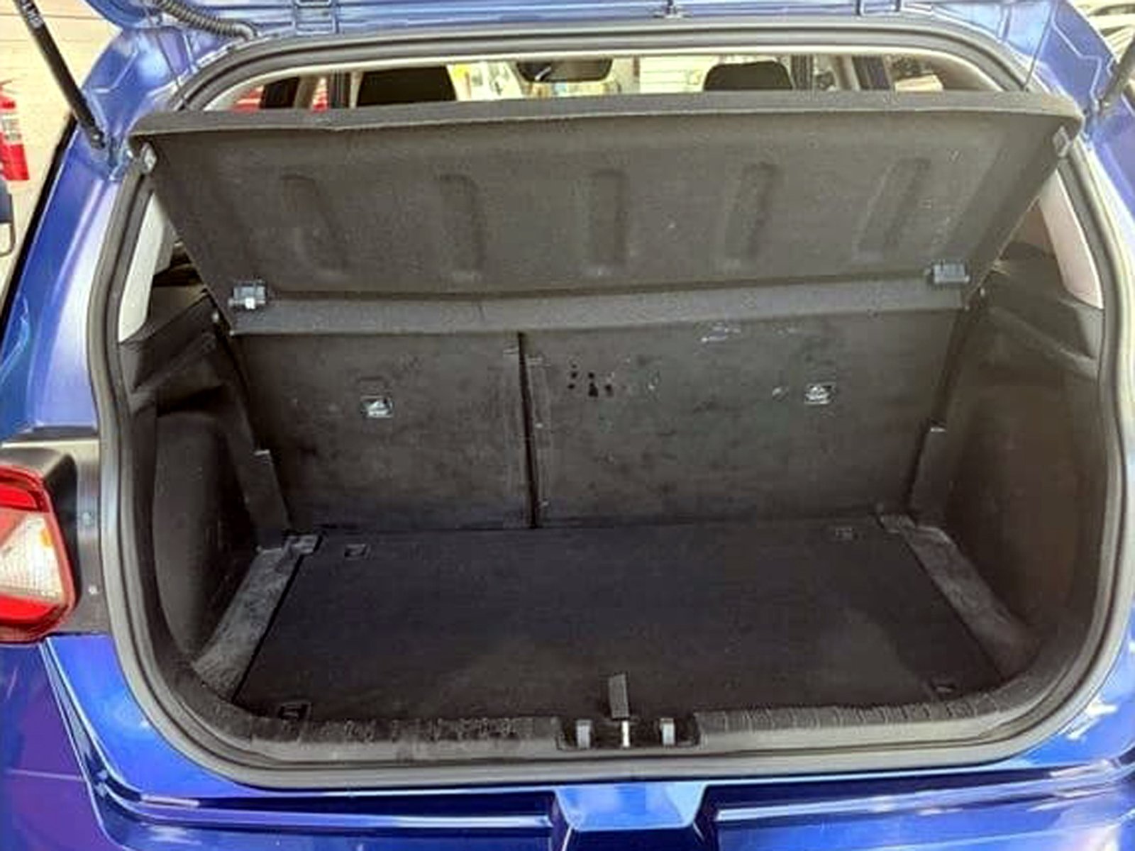HYUNDAI VENUE 1.6 QX PLUS 4X2 MT 5P 2021 - Imagen 11 de 11