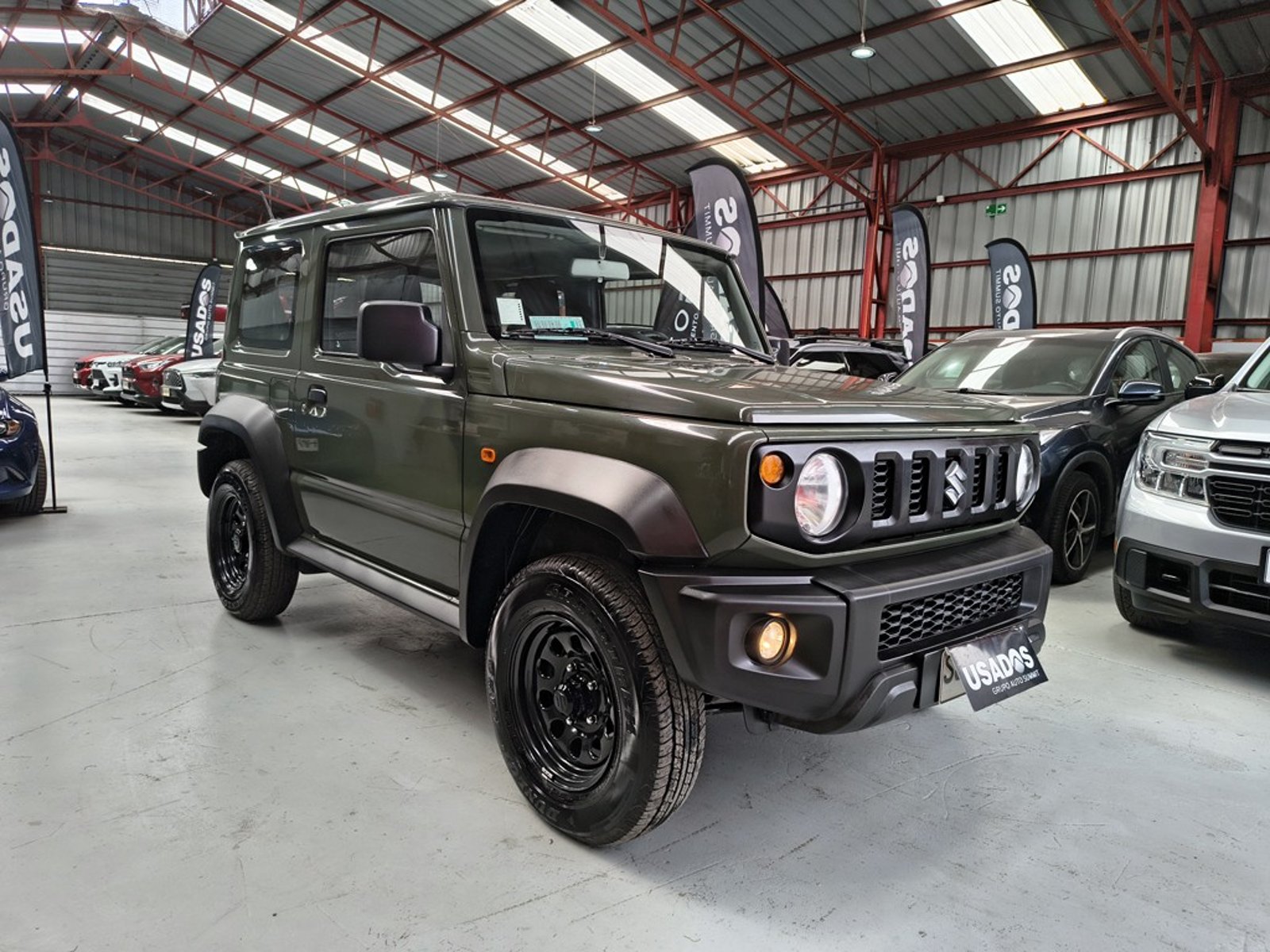 Suzuki JIMNY GL 1.5 2023 - Foto 3 de 18