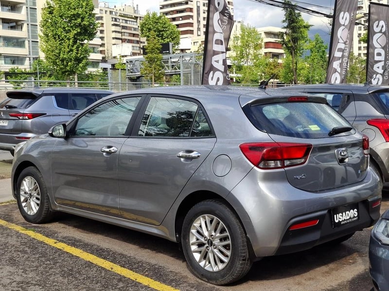 Kia RIO 5 1.4 2021 - Imagen 7 de 20