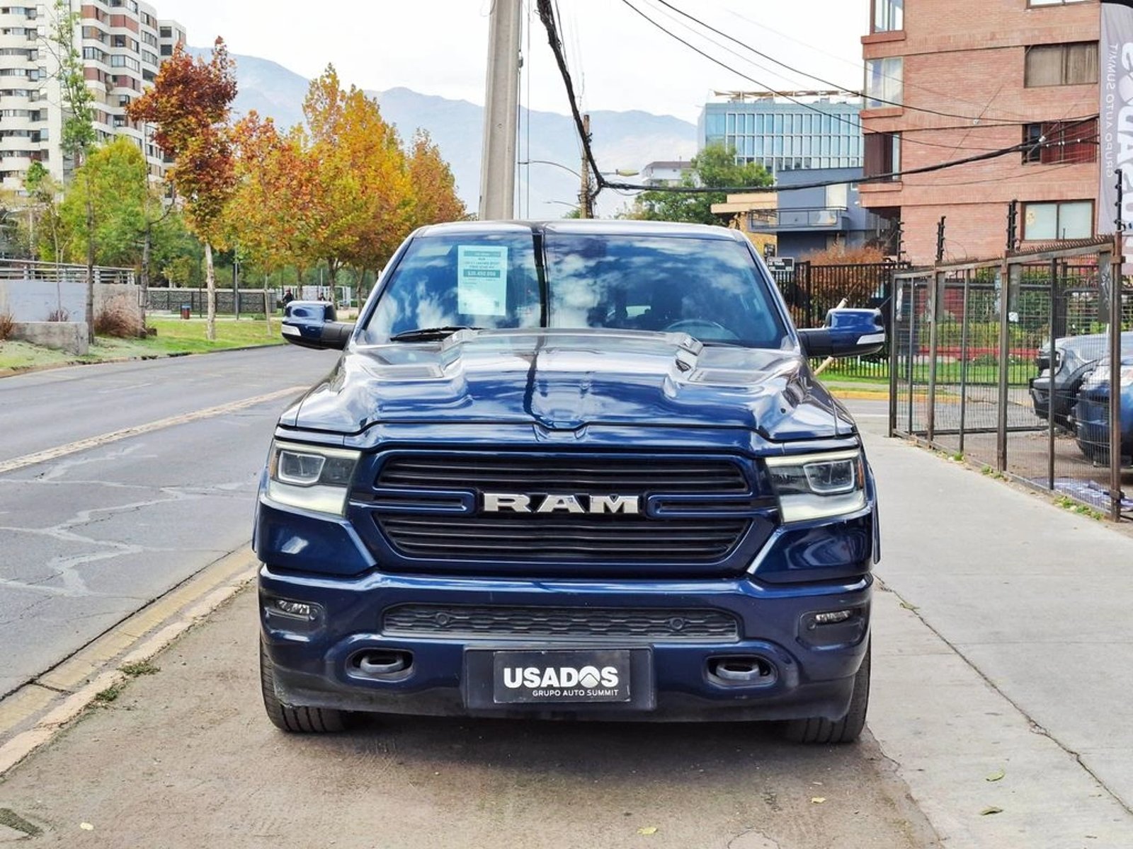 RAM 1500 5.7 LARAMIE SPORT CREW DCAB 4X4 2023 - Foto 3 de 20