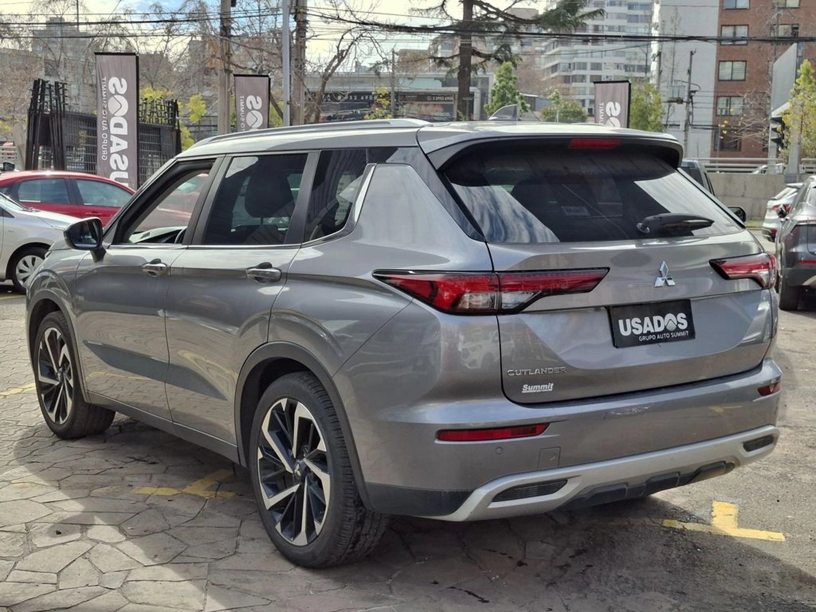 Mitsubishi OUTLANDER 2.5 2022 - Foto 4 de 20