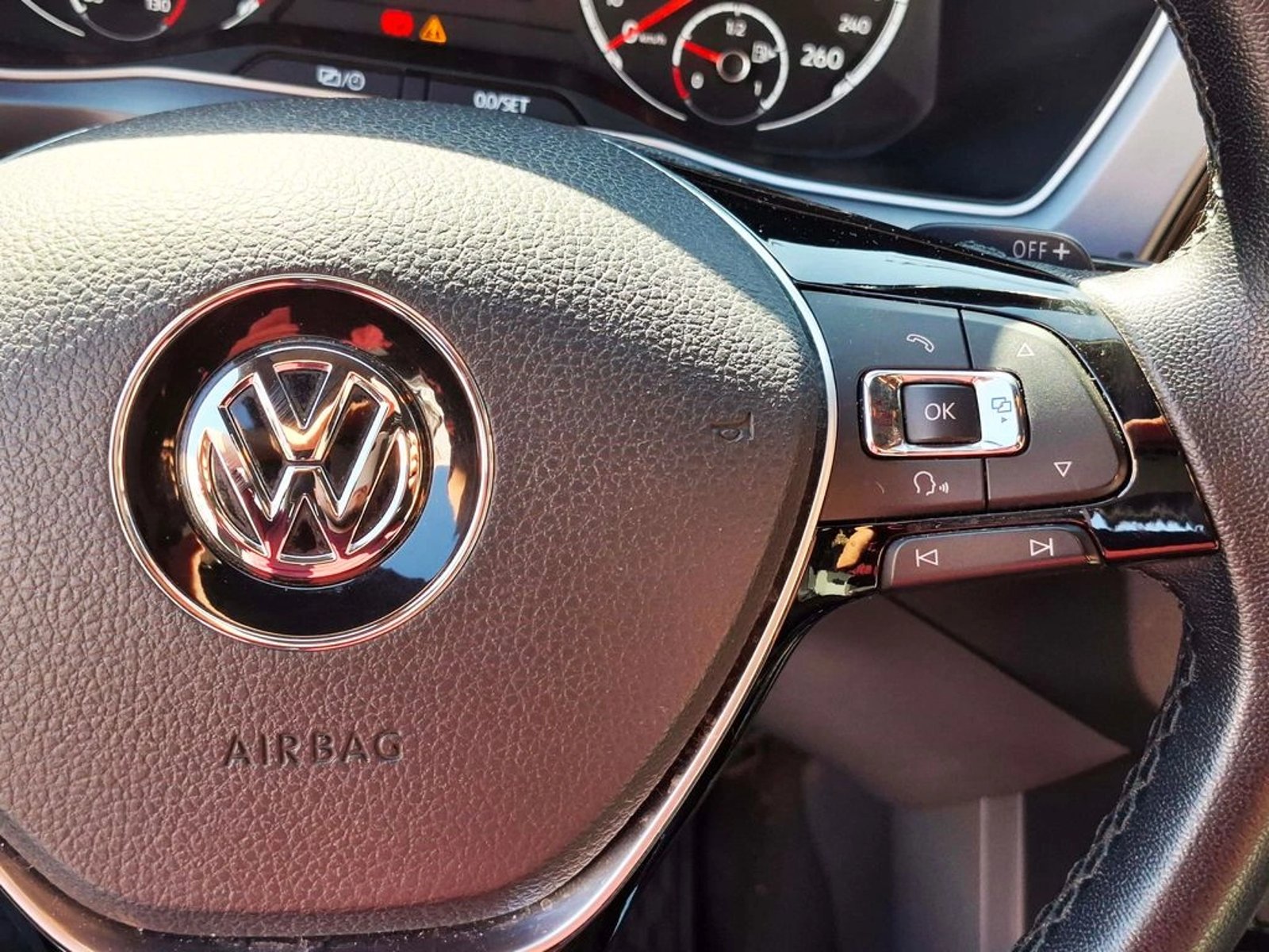 Volkswagen T-CROSS 1.0 TSI COMFORTLINE AT 2021 - Imagen 20 de 20