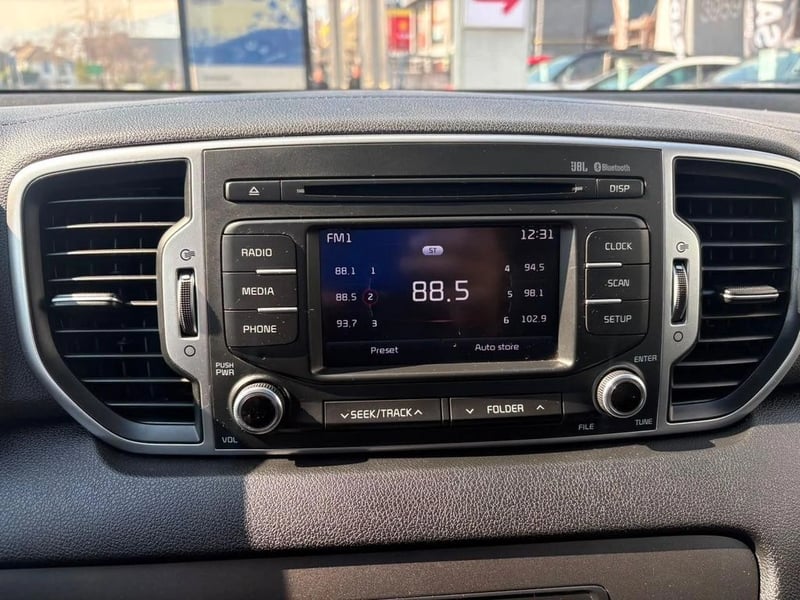 Kia SPORTAGE LX 2.0 AUT 2018 - Imagen 9 de 10