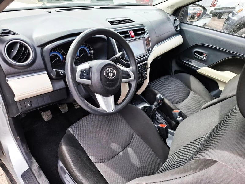 Toyota RUSH XLI 1.5 2024 - Imagen 18 de 20