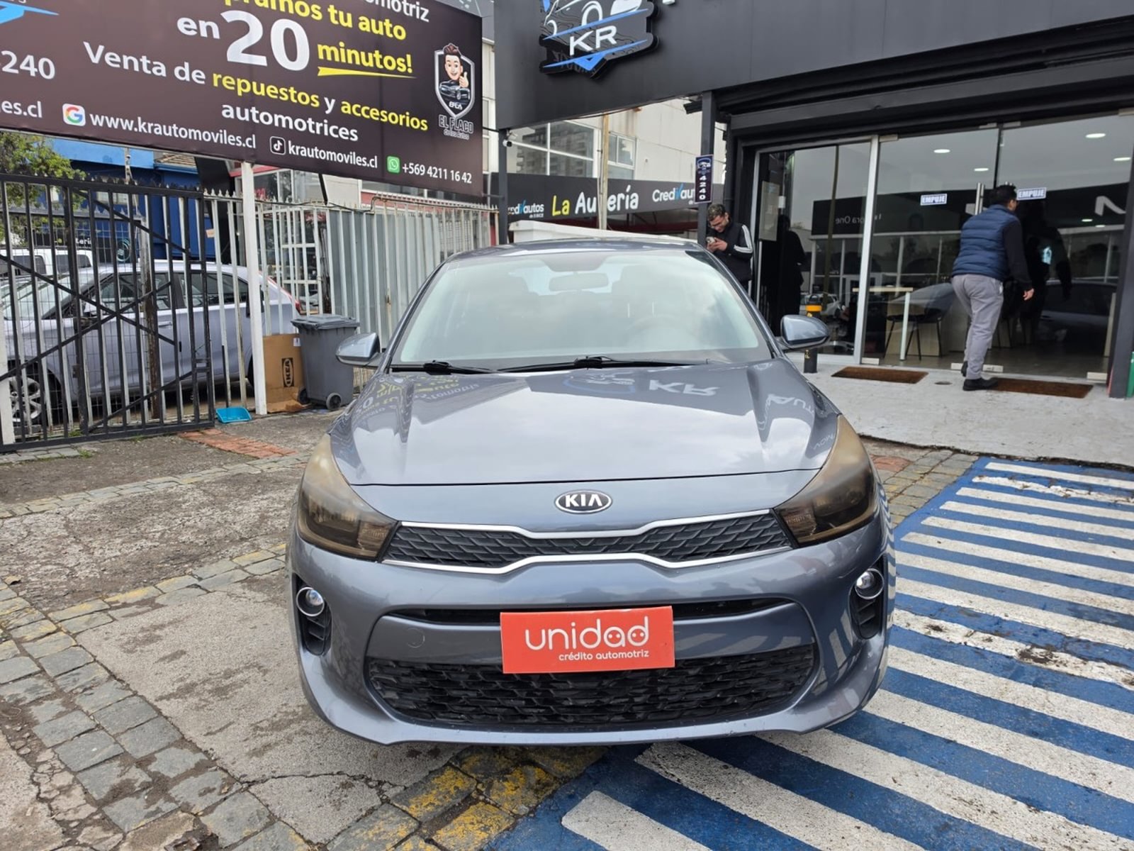 Kia RIO 2019 - Foto 2 de 10