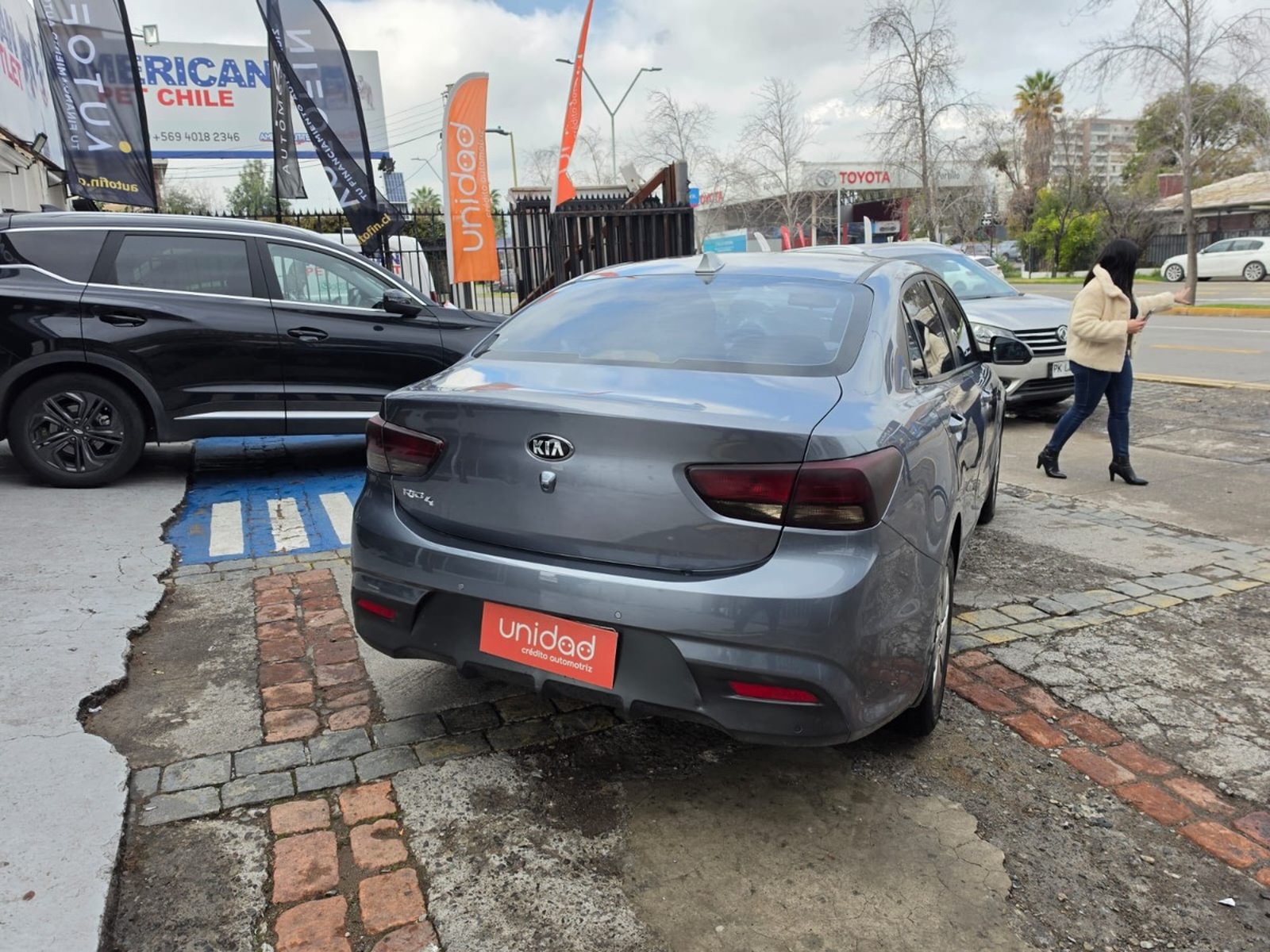 Kia RIO 2019 - Imagen 6 de 10