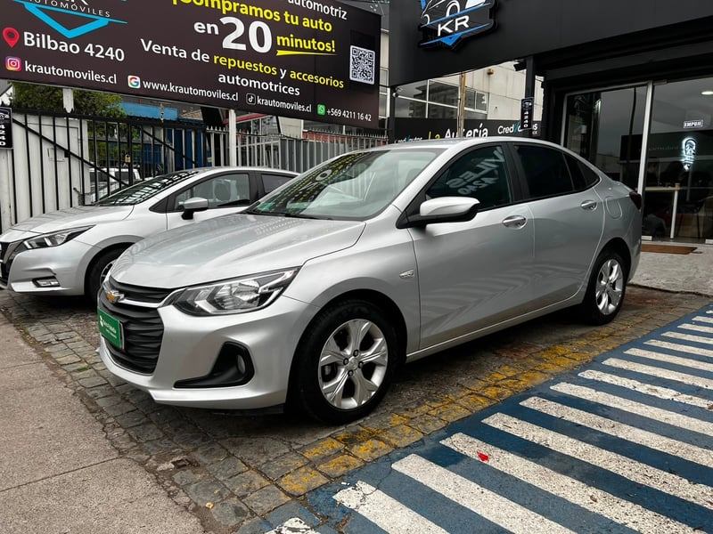 Chevrolet ÓNIX 2023 - Imagen 3 de 10