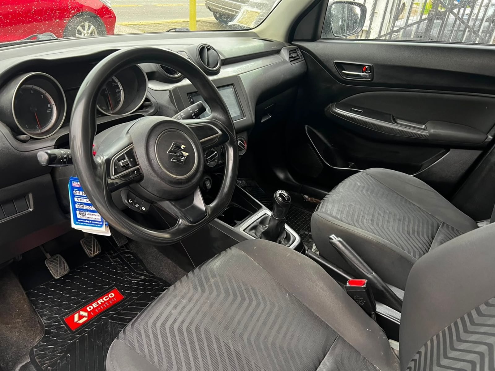 Suzuki SWIFT 2021 - Imagen 8 de 10
